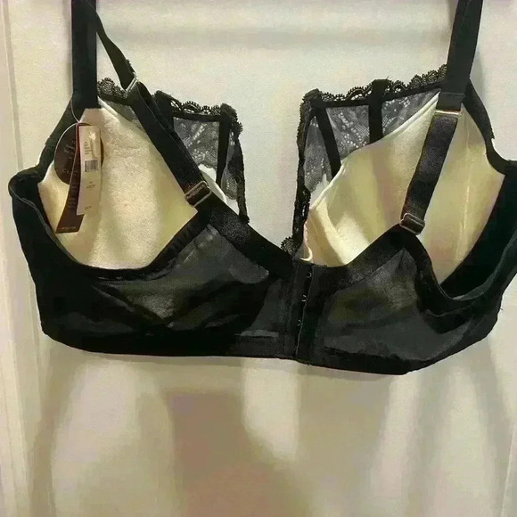 Lane Bryant Cacique Balconette Bra NWT - Picture 2 of 4